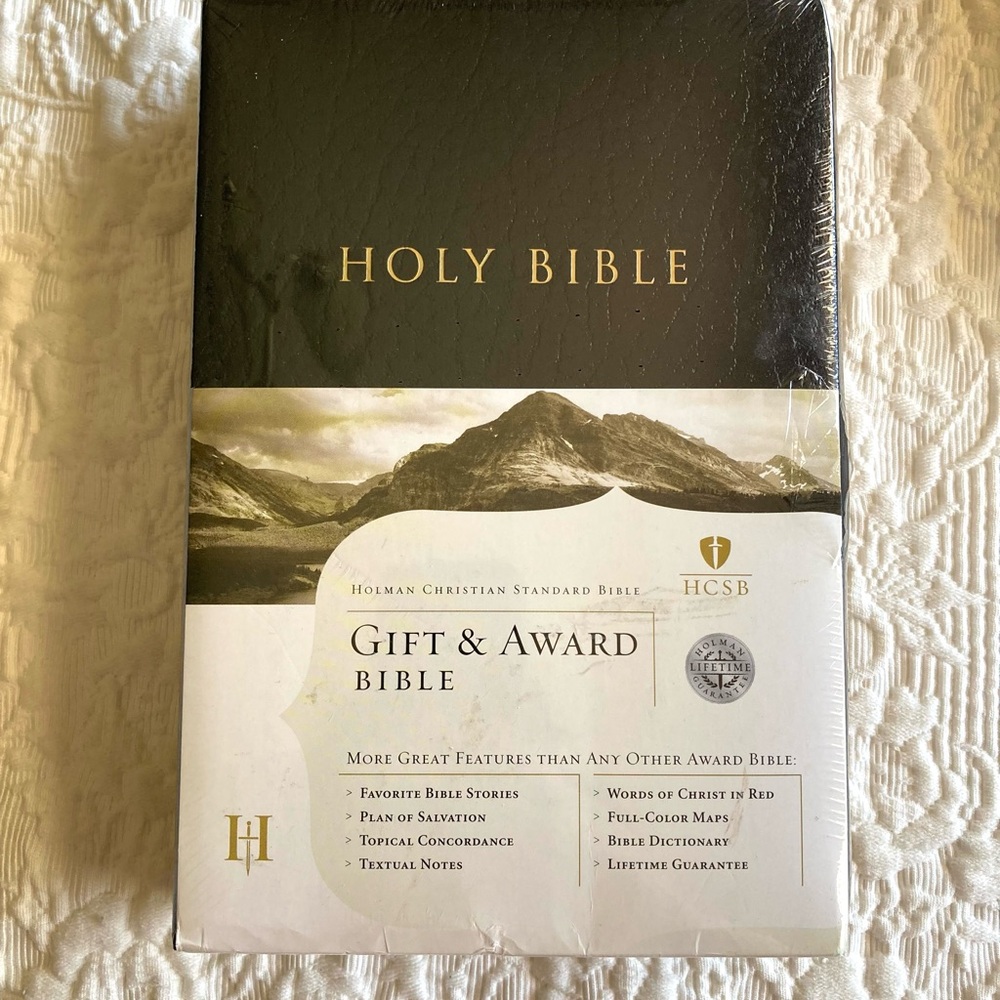 Bible Set - Picture 10 of 10